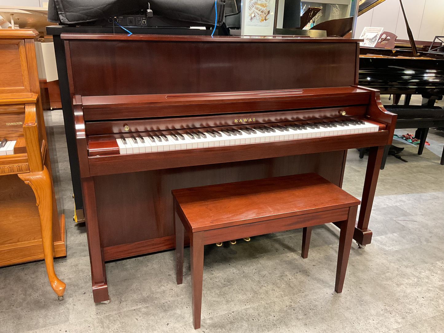 Pre-Owned Vertical Kawai 506N